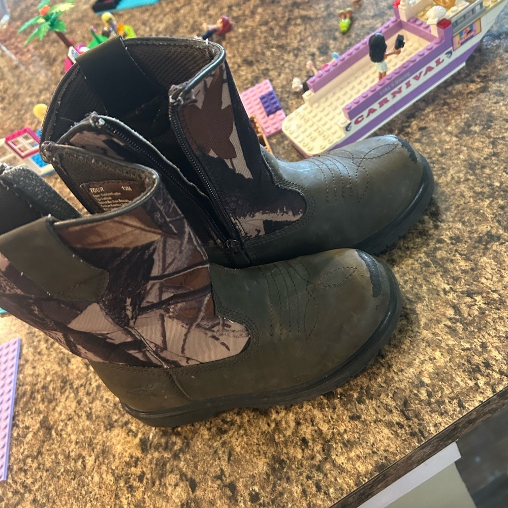 Kids Camouflage Boots size 12c